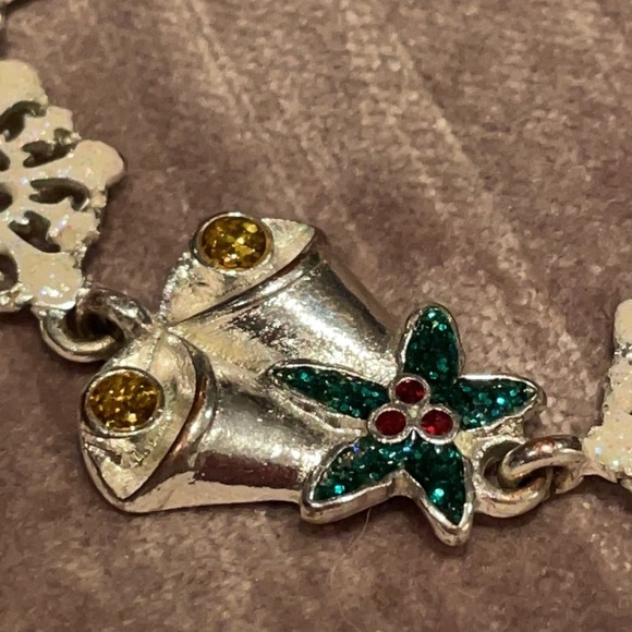 Bells and Snowflake Bracelet 7 1/4” - Picture 2 of 6